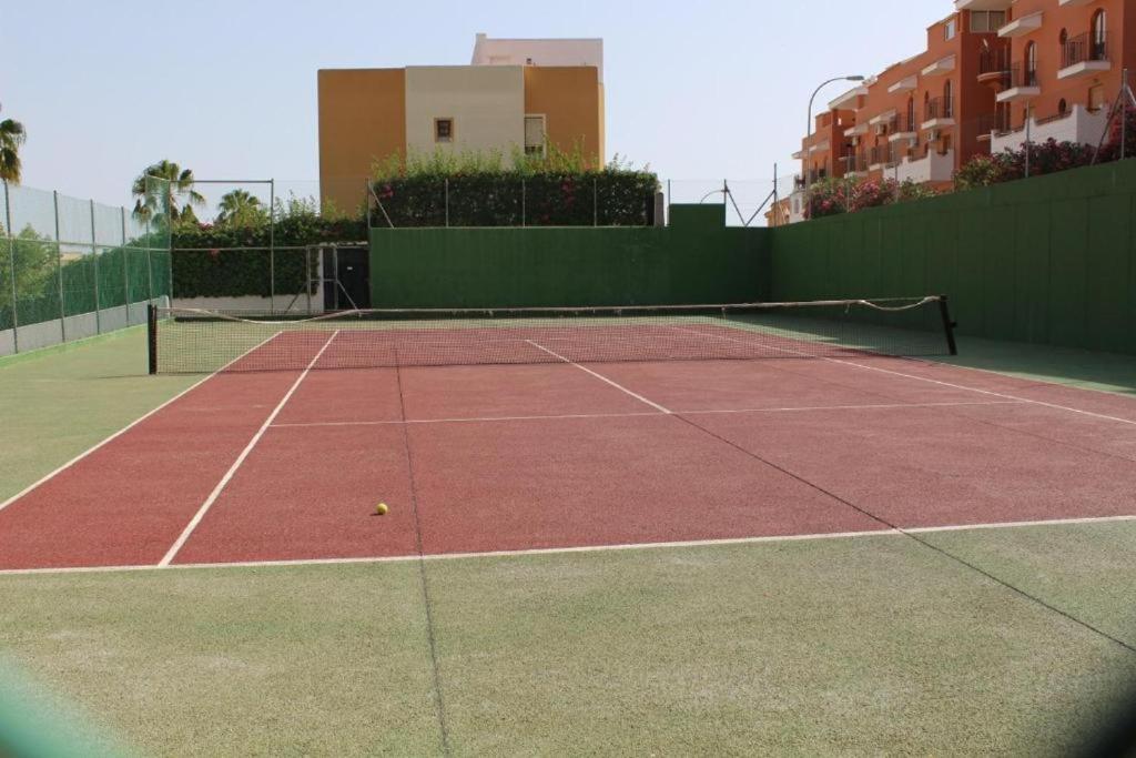 059 Bungalow Torrelamata تورّيفيِخا المظهر الخارجي الصورة